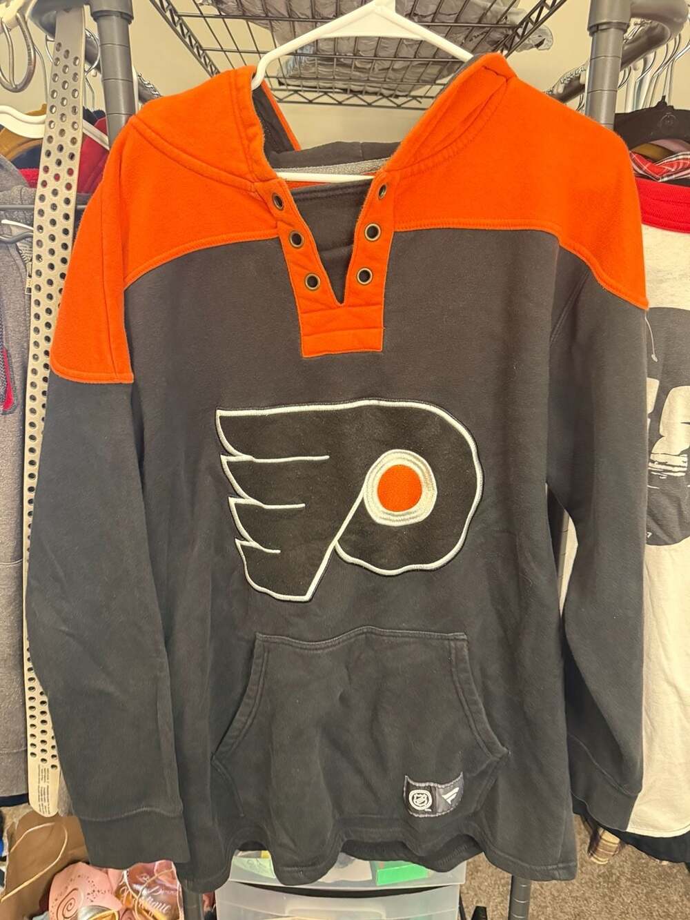Fanatics Philadelphia Flyers NHL Lacer Pullover Hoodie